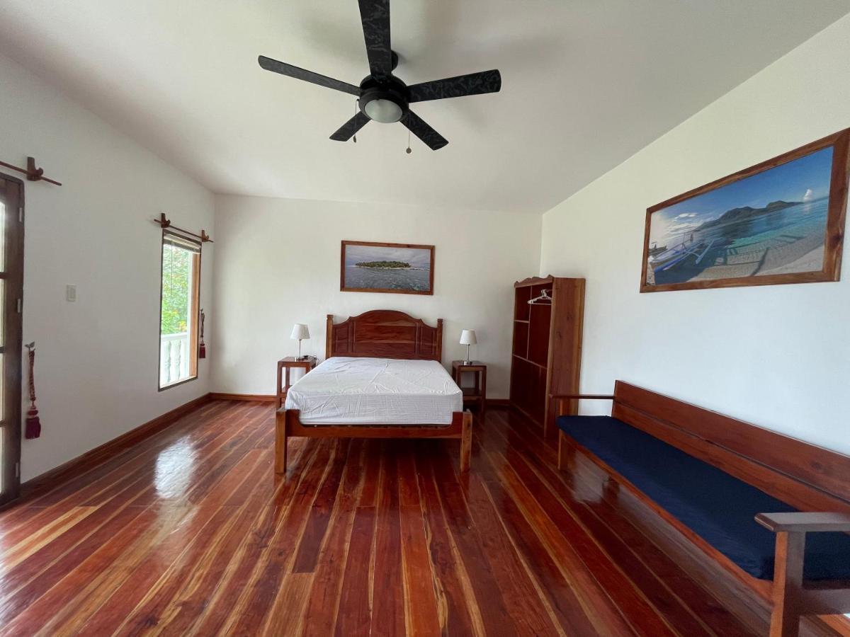 Agoho Resort Mambajao Ruang foto