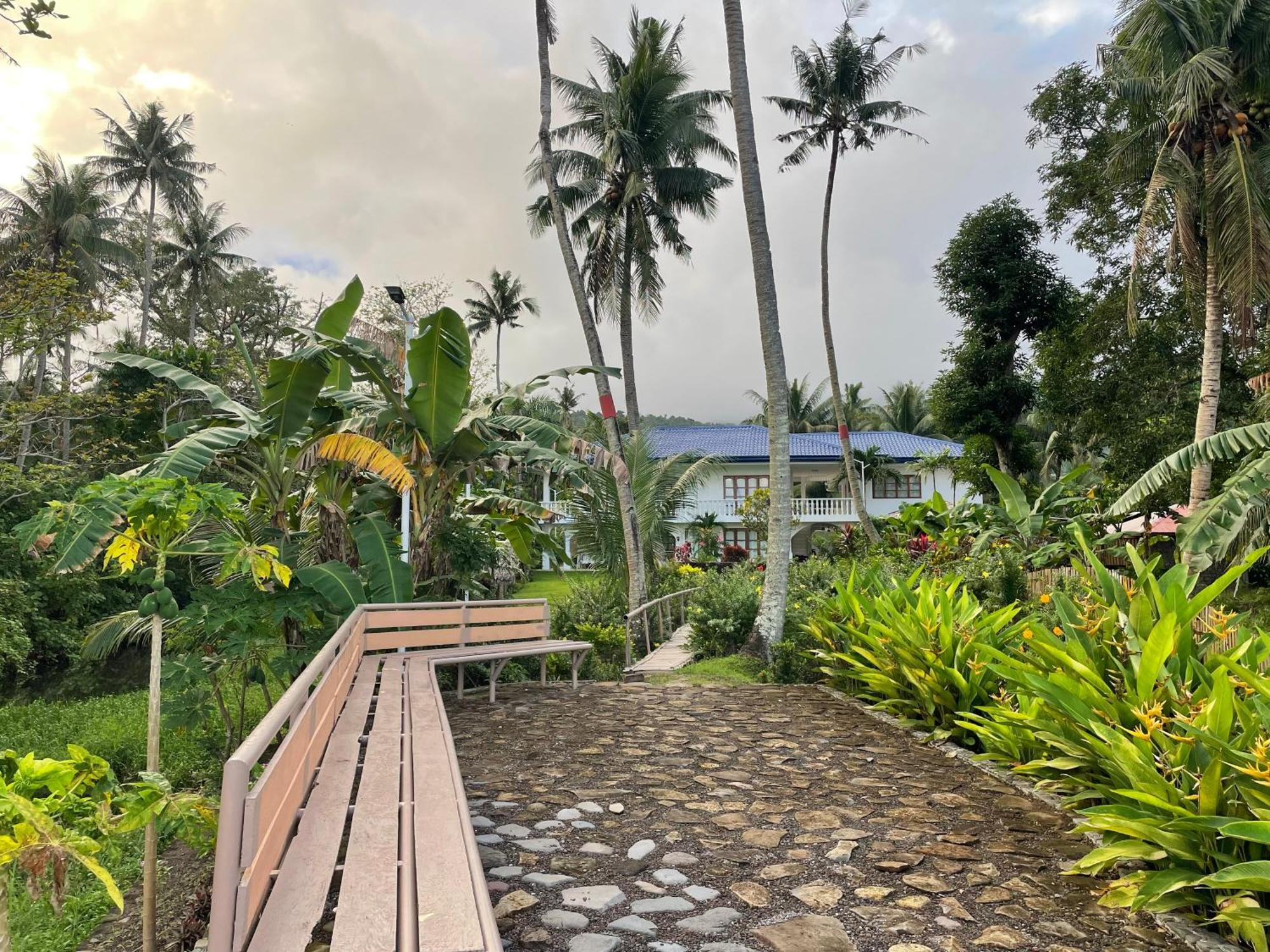 Agoho Resort Mambajao Bagian luar foto