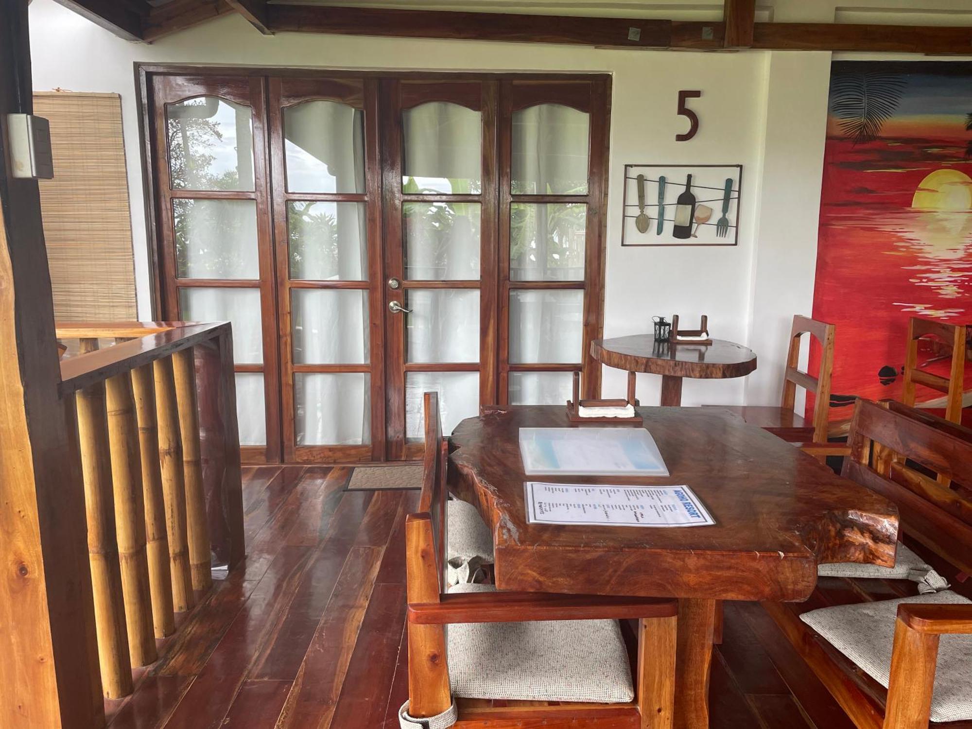 Agoho Resort Mambajao Ruang foto