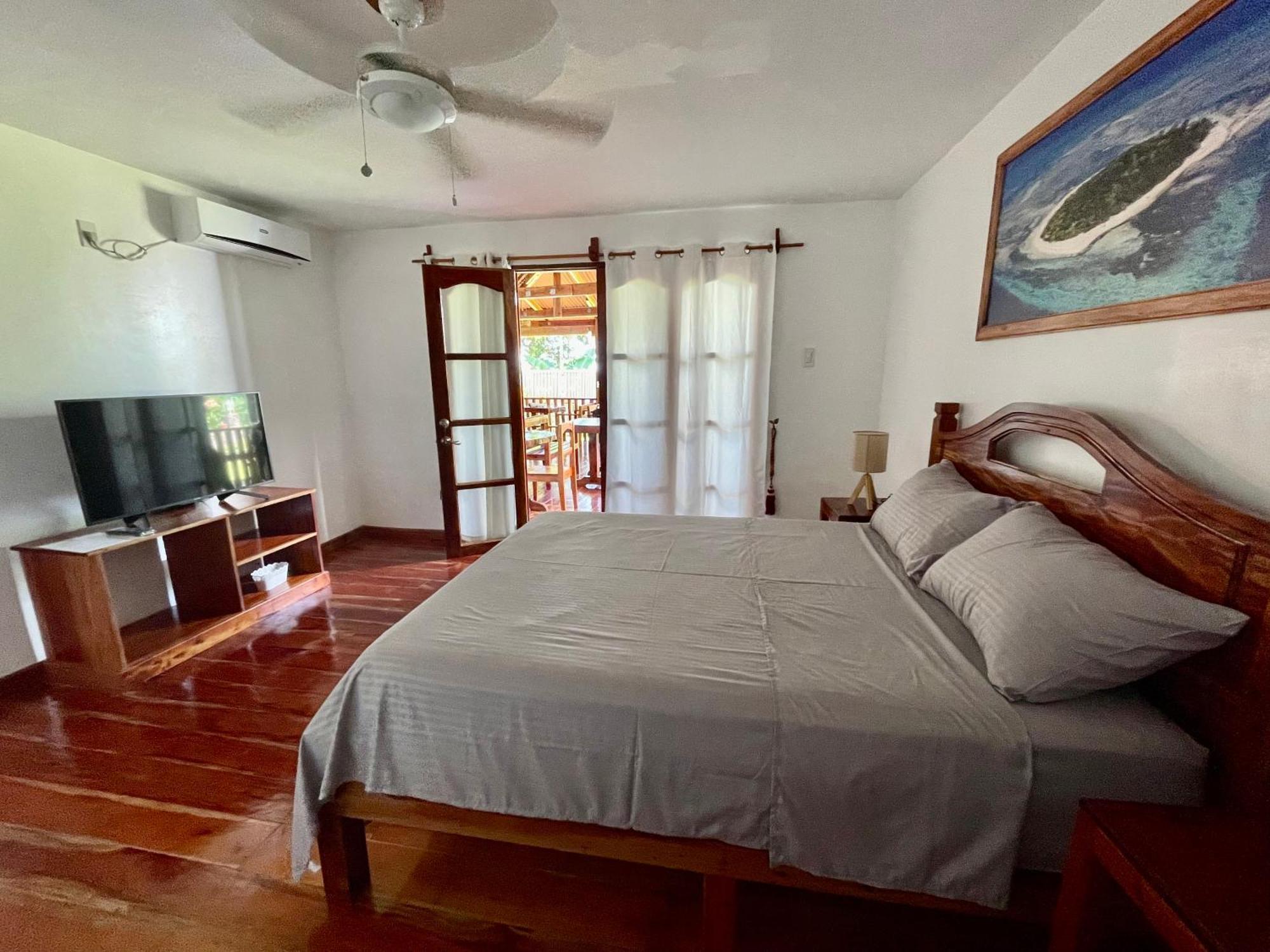 Agoho Resort Mambajao Ruang foto