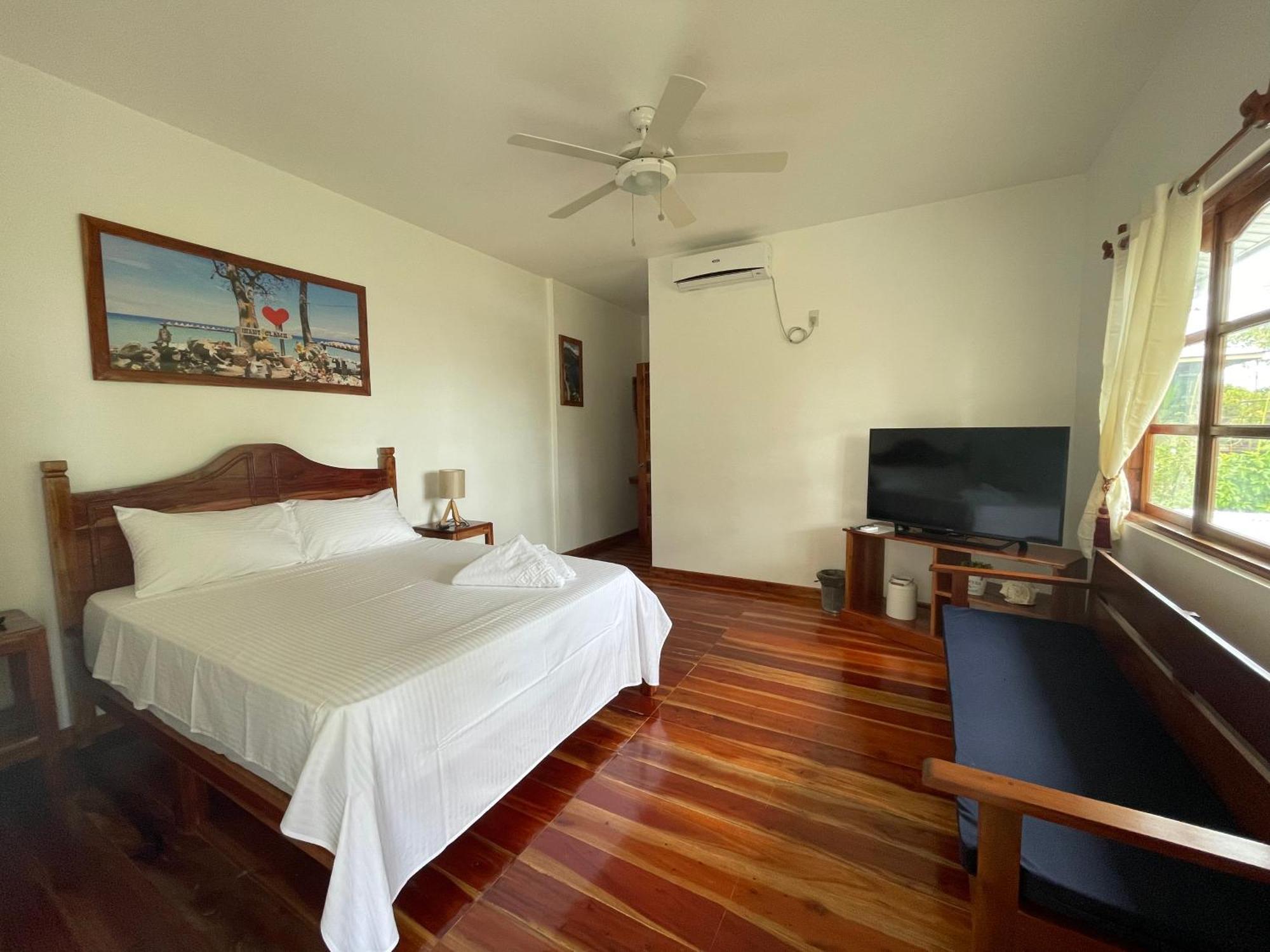 Agoho Resort Mambajao Ruang foto